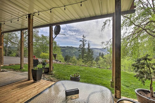 Lovely Canyon View Apartment w/ Patio & Yard