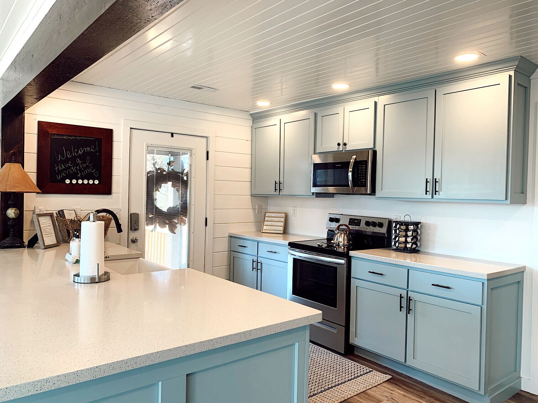 Maple Ridge Lake House on Center Hill Lake