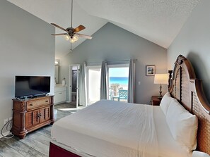 3 habitaciones, tabla de planchar con plancha, wifi y ropa de cama 