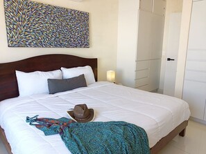 3 bedrooms, iron/ironing board, WiFi, wheelchair access
