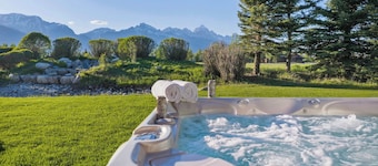 Abode at Sage Springs, Teton views, guest house
