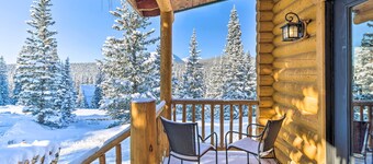 Fairplay Cabin w/ Mountain Views ~ 25 Mi to Breck!