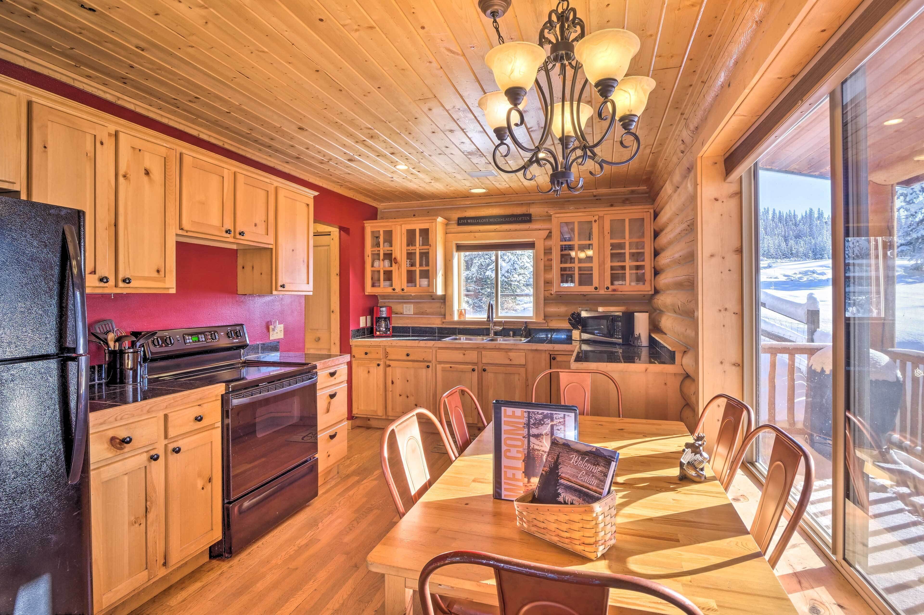 Fairplay Cabin w/ Mtn Views ~ 25 Mi to Breck!