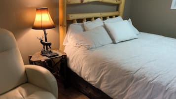 6 Schlafzimmer, Schreibtisch, Bügeleisen/Bügelbrett, kostenloses WLAN