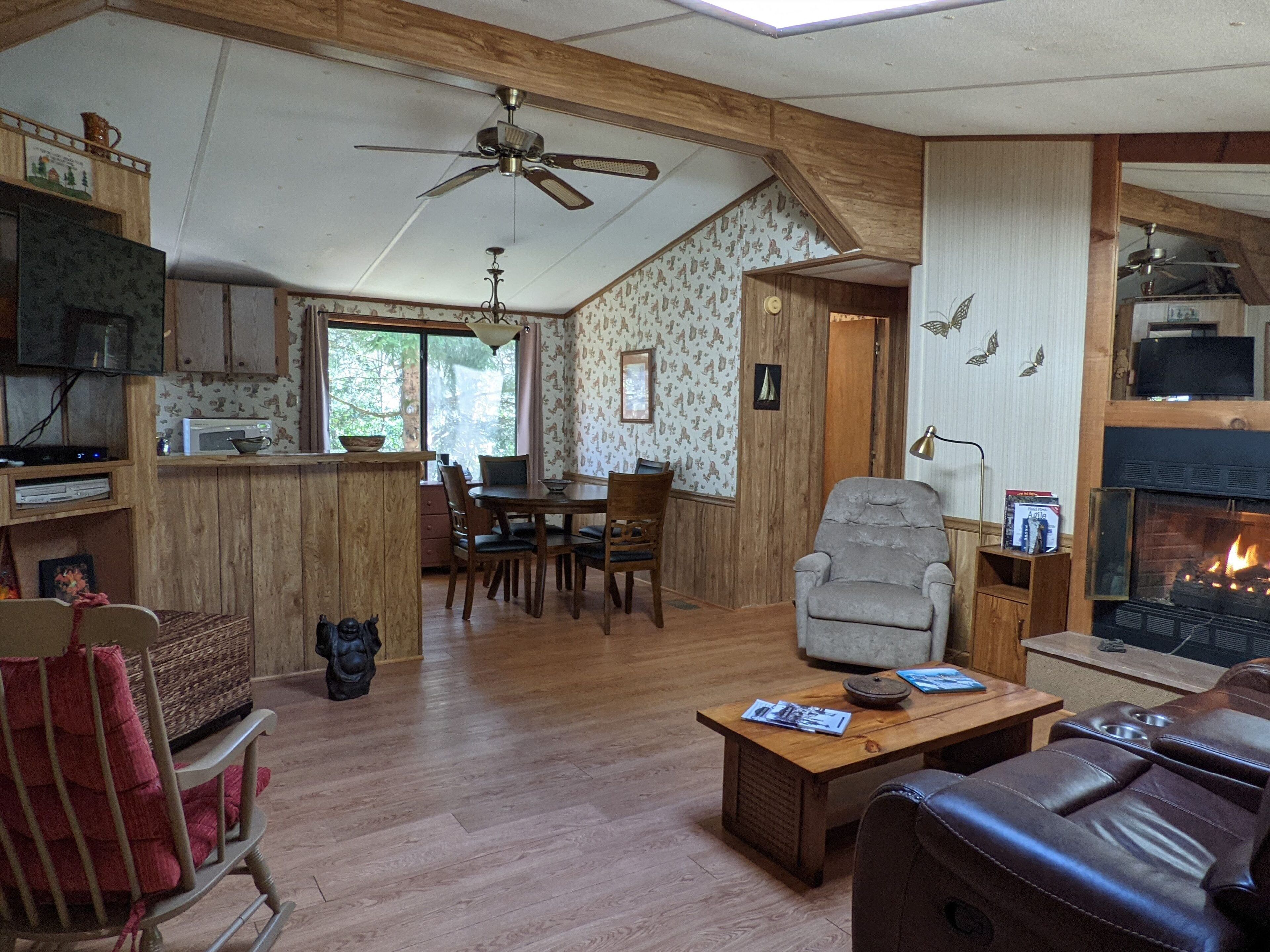 Mountain Happiness Cabin NC Blue Ridge High Country