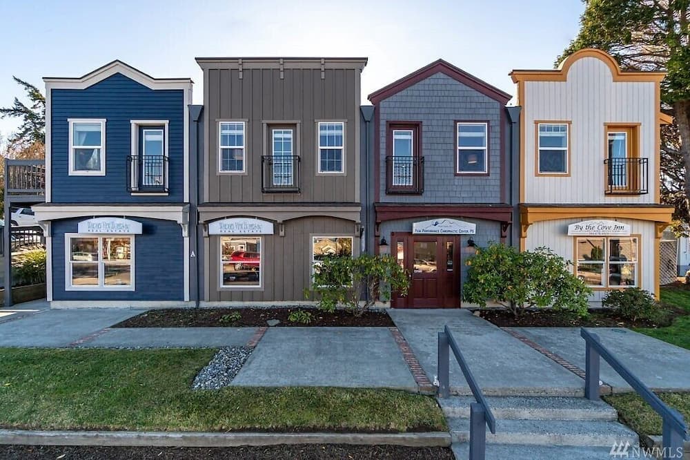 Coupeville Coveland Suite #2