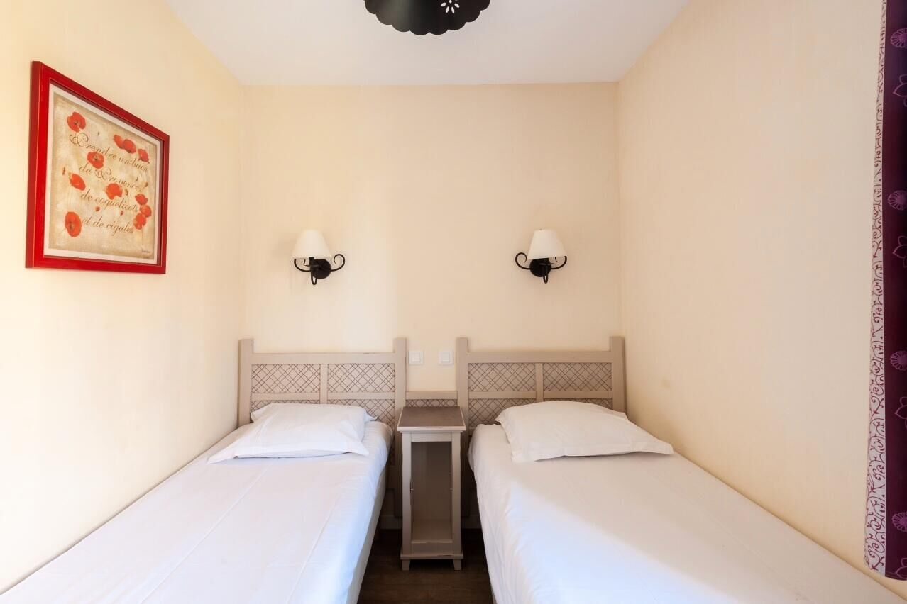 Les Coteaux de Pont Royal in Provence - maeva Home - 3-room house 6 people - Selection - pool view