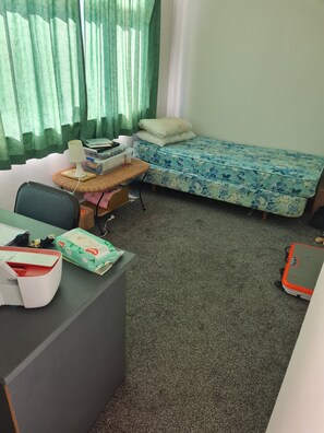 3 عدّة غرف نوم وواي فاي وملاءات أسرّة