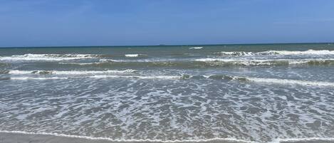 Am Strand, Liegestühle, Strandtücher