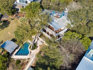 Exterior - Medina Lake Villa - Large Family Rural Retreat, Pool & Multiple Decks with Views (Lakehills)
