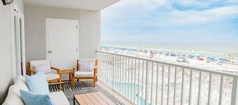 Gulf Front 2/2 | 20 Ft Balcony | On the Beach