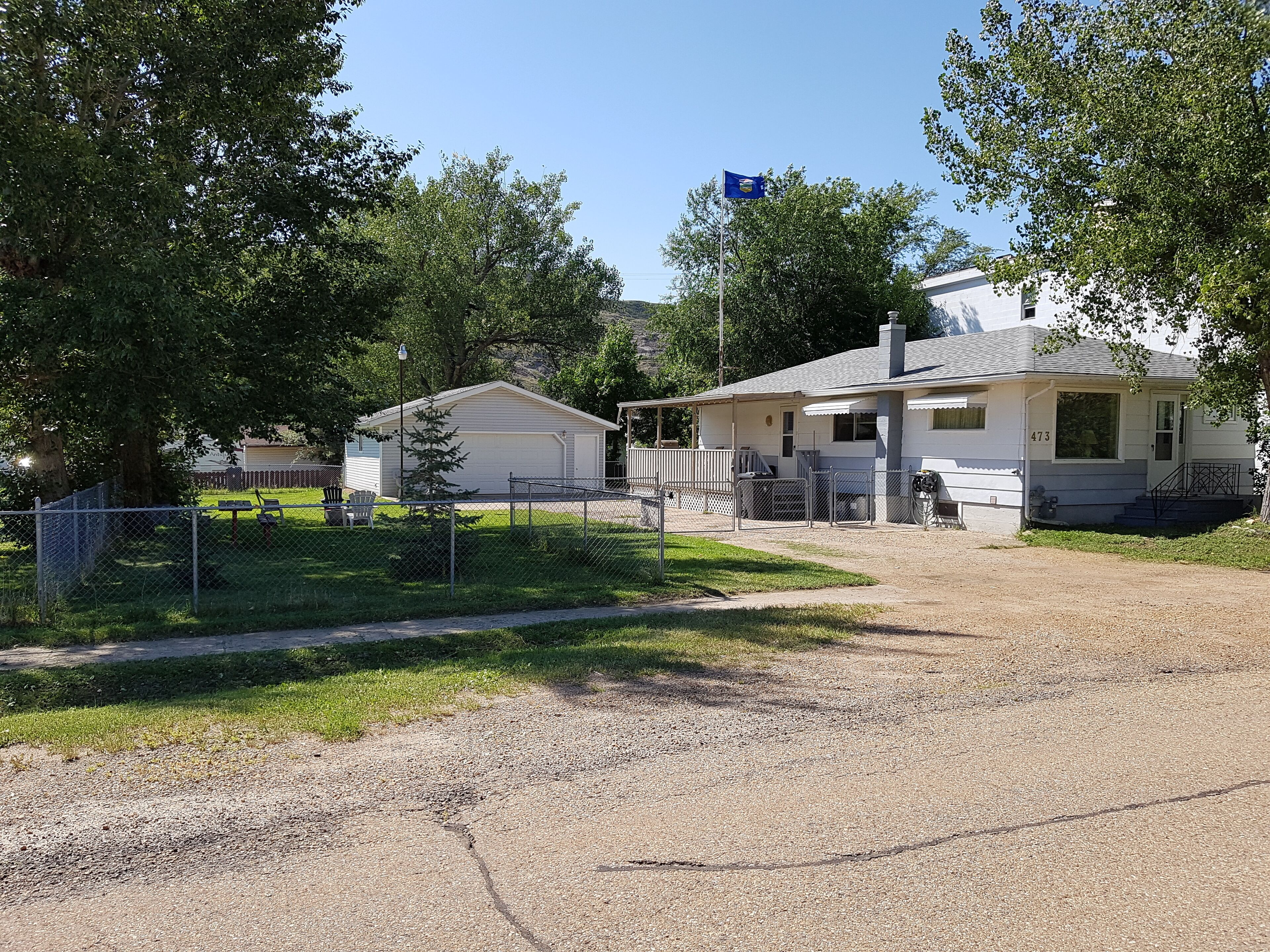 East Valley Guest House. Located in the heart of the dinosaur valley badlands