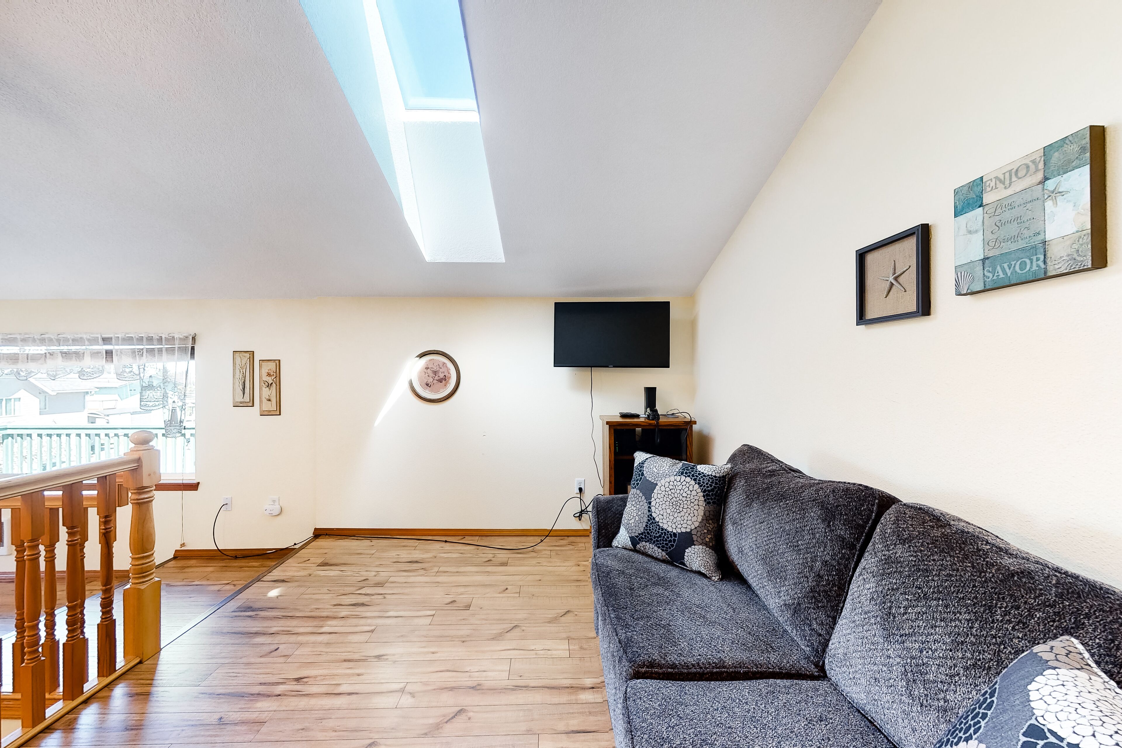 Family-Friendly Coastal Home w/ Free WiFi, Washer/Dryer, & Easy Beach Access