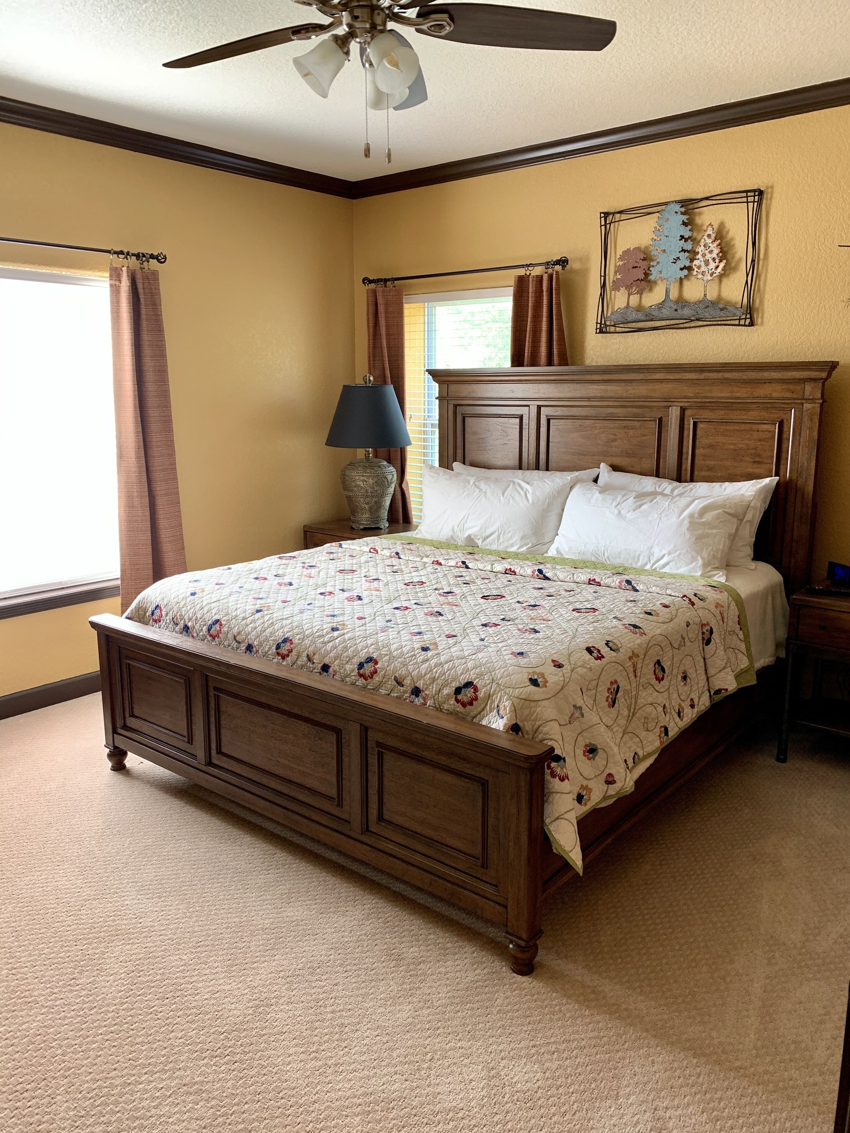 Country Relaxing Just 2Miles from Main Street