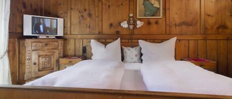 8 Schlafzimmer, WLAN