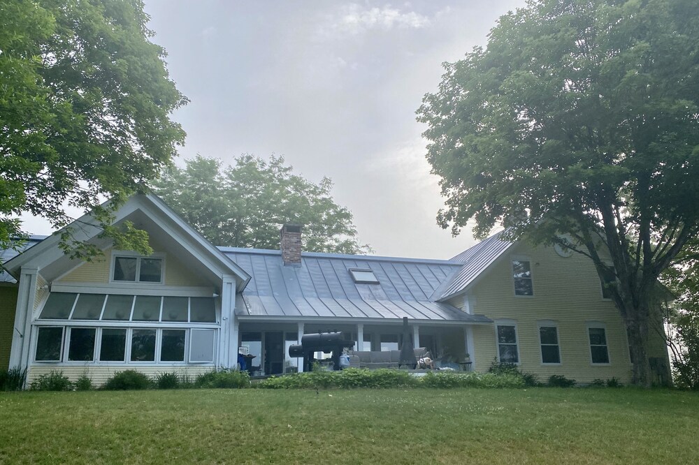 Vermont farm animal sanctuary 6 bedroom house