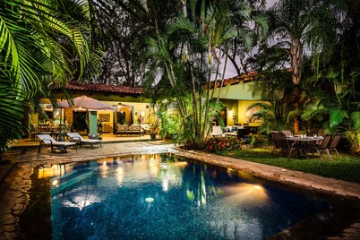 Casa Lirica 4-Bedroom Home w/ Salt Water Pool @ Playa Grande Beach