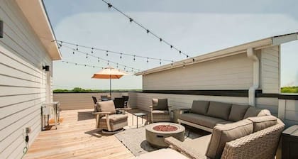 Rooftop Creative Oasis – Close to Broadway
