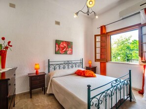 5 camere, ferro/asse da stiro, Wi-Fi