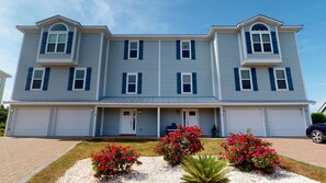 Exterior - Coastal townhome w. ocean views, private elevator + beach access! (Tybee Island)