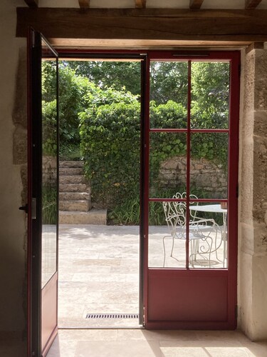 A quiet village house located in Le Parc Régional du Morvan