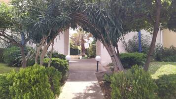 Enceinte de lâhĂ©bergement