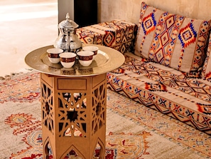 Interior detail -  Asma Hotel (Dubai)