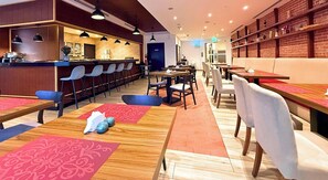 Restaurant -  Asma Hotel (Dubai)