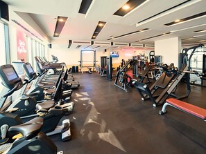 Gym -  Asma Hotel (Dubai)