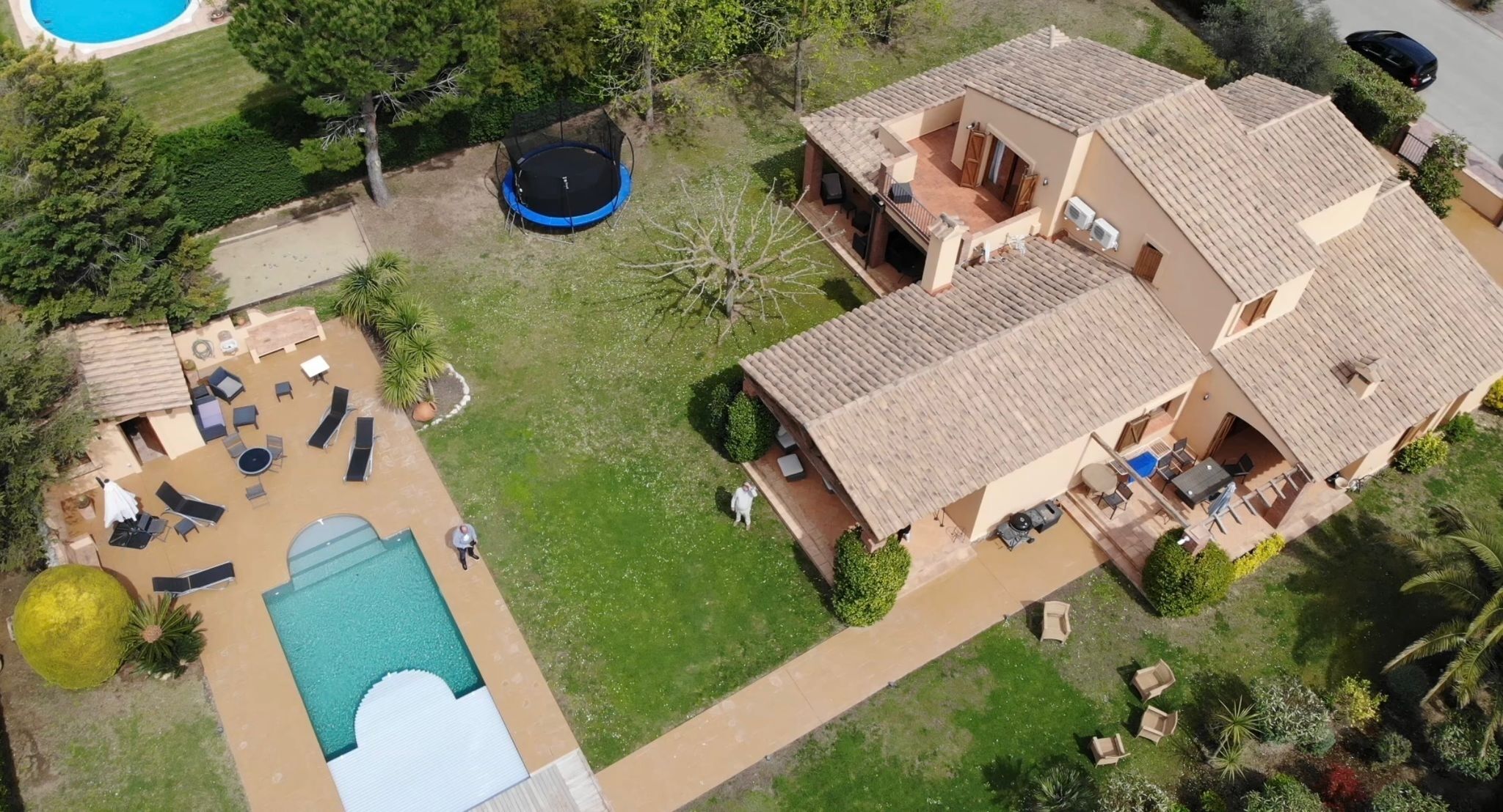 Villa de 325m2 Avec Piscine Chauffée Située Dans un Golf Privé et Sécurisé