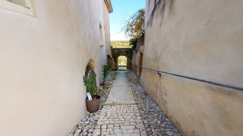 La Tour de Grignan • Vue imprenable, maison haut de gamme au pied du château