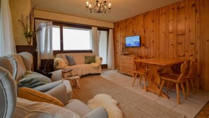 아파트 (2 Bedrooms) | 평면도