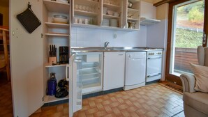 아파트 (2 Bedrooms) | 평면도