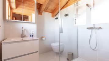 Chalet (3 Bedrooms) | Floor plan