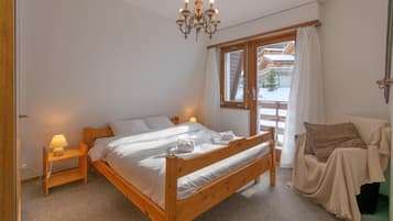 Apartemen (2 Bedrooms) | 2 kamar tidur dan dilengkapi dengan perabotan berbeda-beda