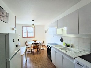 KylskÄp och mikrovÄgsugn