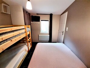 1 habitación, wifi gratis y ropa de cama 