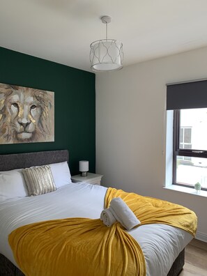 3 bedrooms, individually decorated, individually furnished, free WiFi