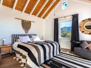 7 soveværelser, strygejern/strygebræt, internetforbindelse, sengetøj