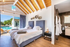 7 dormitorios, tabla de planchar con plancha, Internet y ropa de cama