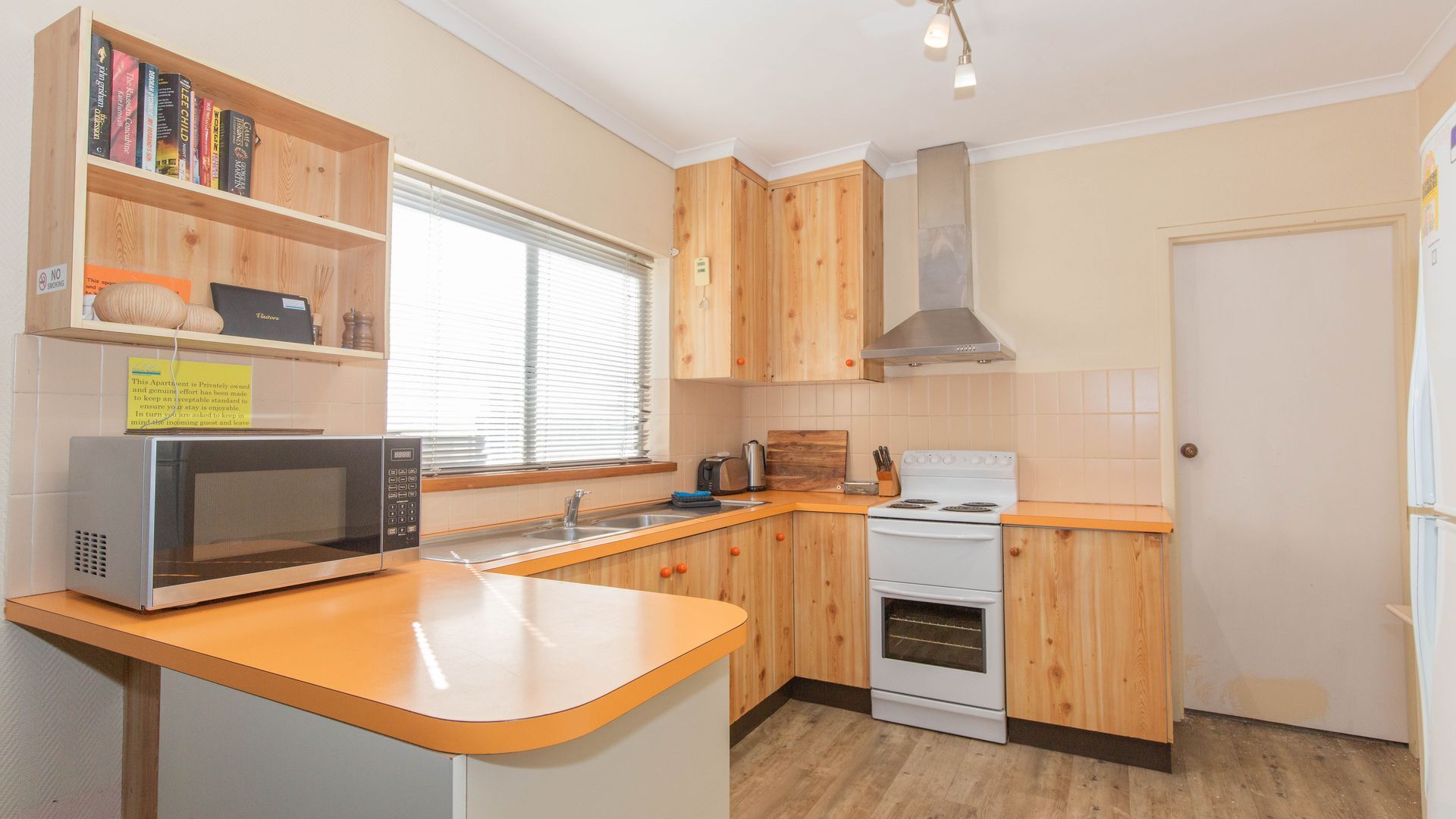 Charvel - 35 Gippsland Street — image 8