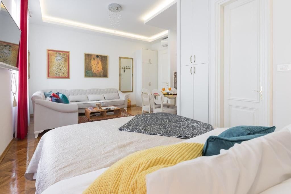 시티 스튜디오 스위트 | 방음 설비, 무료 WiFi