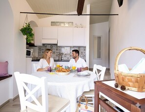 Lägenhet | Eget kök | Kylskåp, mikrovågsugn, kaffe- och tebryggare och vattenkokare