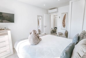 2 chambres, fer et planche à repasser, Wi-Fi gratuit, draps fournis