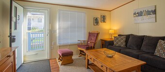 Stay In Ohiopyle next to the GAP Trail