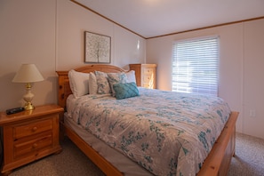 2 bedrooms, free WiFi, bed sheets - Stay In Ohiopyle next to the GAP Trail (Ohiopyle)