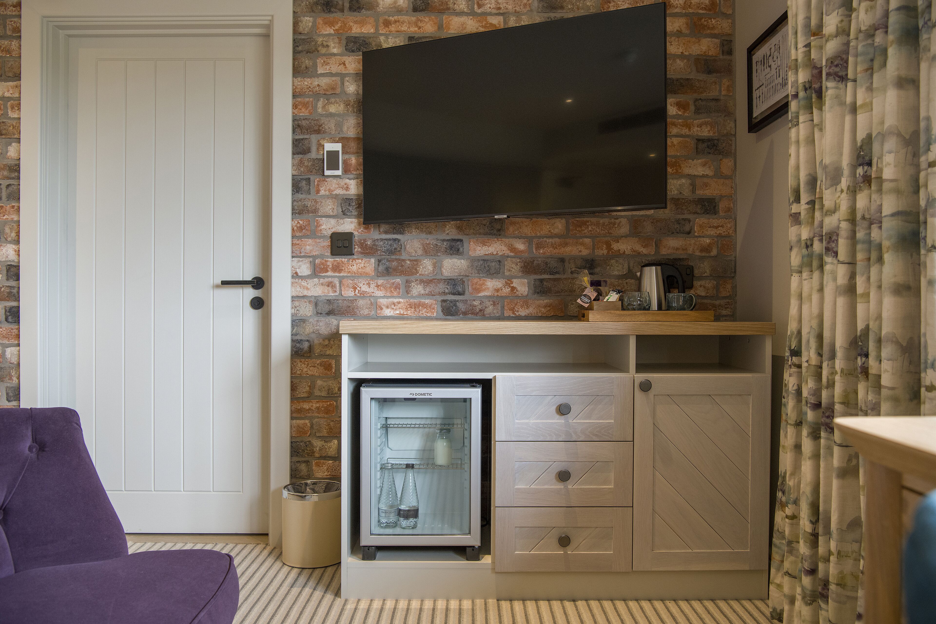 superior double room | iron/ironing board, free wifi, bed sheets