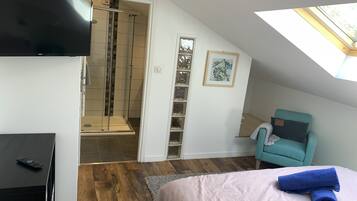 3 Schlafzimmer, Bügeleisen/Bügelbrett, Reisekinderbett, kostenloses WLAN