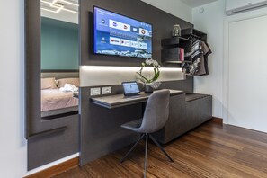 Doppelzimmer, eigenes Bad | Hochwertige Bettwaren, Daunenbettdecken, Minibar, Bügeleisen/Bügelbrett