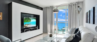 🔆Luxury Beach condo Ocean view 2 BDR @TIDES RESORT